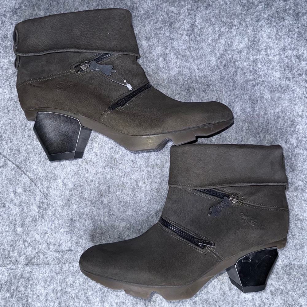 Fly‎ London Olan Bootie in Dark Olive Green- Sz 37 (6-6.5) - Picture 4 of 10